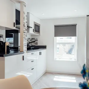Family Apartment Bournemouth 5 Min From The Beach Parks And Restaurants Apartment Bournemouth